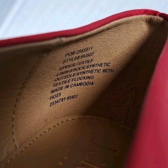 J Crew Embellished Flats Womens 6 Red Satin Pointed Toe Slip On Holiday Classic - Picture 10 of 12